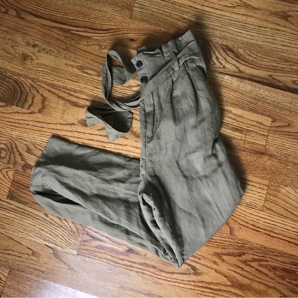 H&M Tan Paperbag Pants - Picture 1 of 7